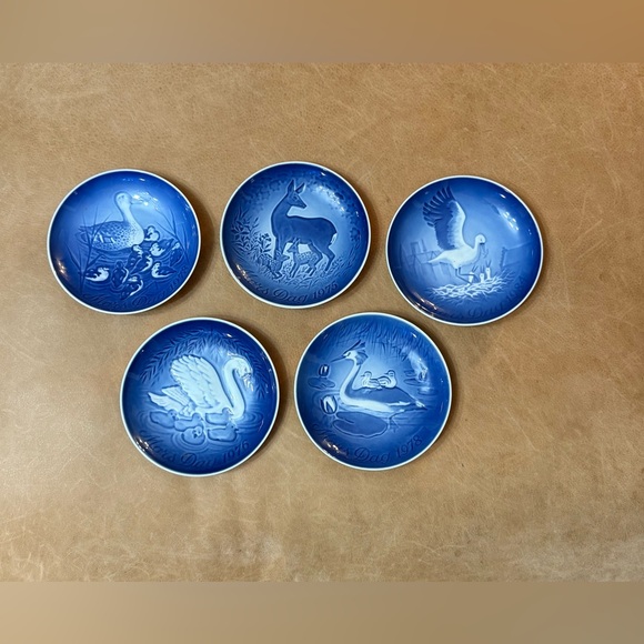 Royal Copenhagen Other - Set of 5 B&G Royal Copenhagen Mors Dag Mothers Day Plates Blue 1973-1984